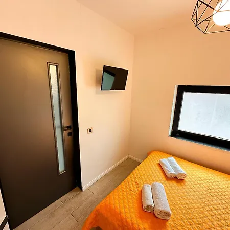 Courtyard Premium Apartament Craiova