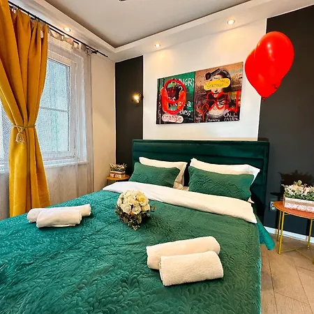 Courtyard Premium Apartament