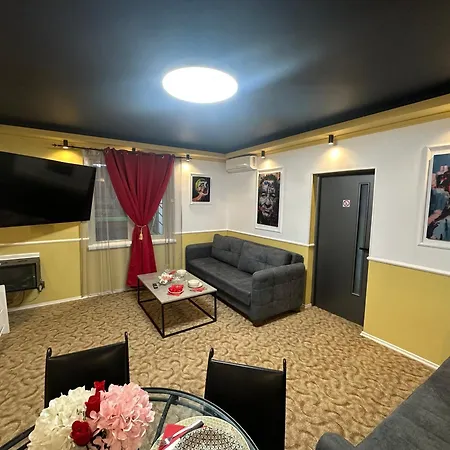 Courtyard Premium كرايوفا