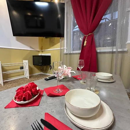 Apartment Courtyard Premium Craiova