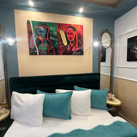 Courtyard Premium Apartment Craiova