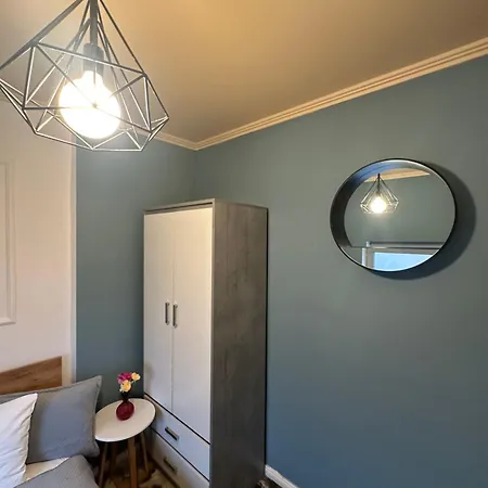 Apartment Courtyard Premium