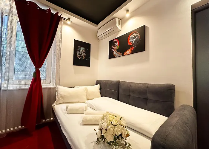 شقة Courtyard Premium